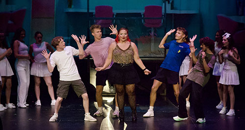 Legally Blonde production photograph 40