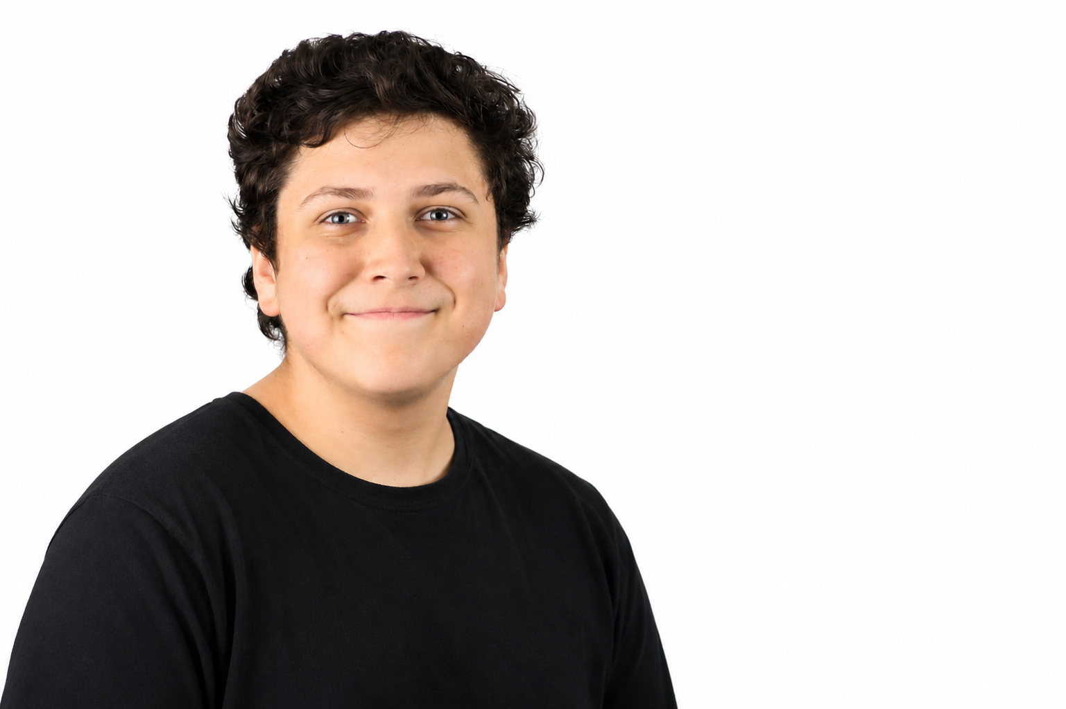 Headshot of Holden Mcvey